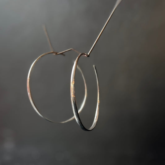 Hoop Pierced Earrings|SEAMLESS CIRCLE