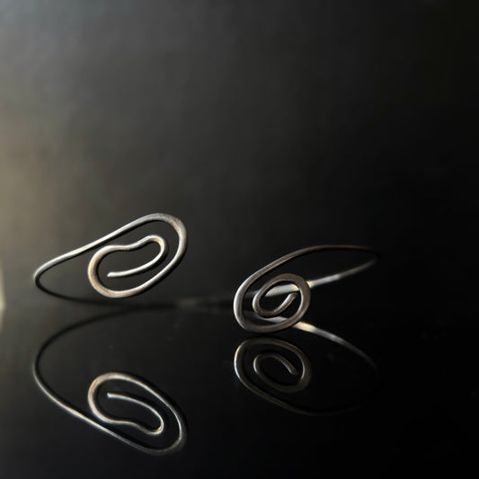 Choker|HANDWRITTING SWIRL